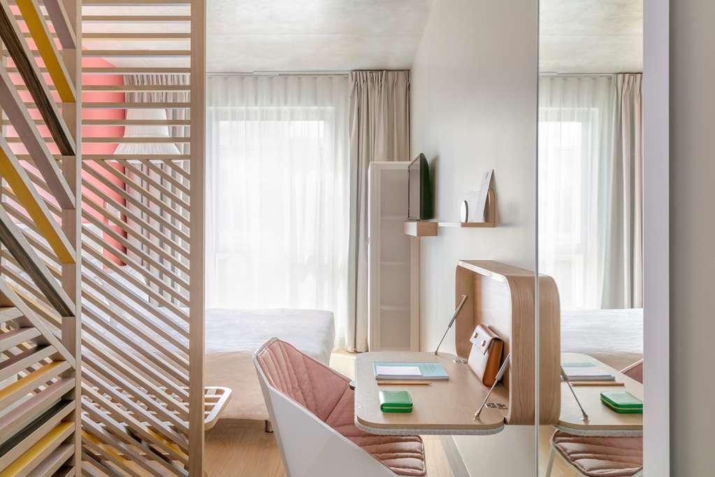 Okko Hotels Paris La Defense Nanterre Værelse billede