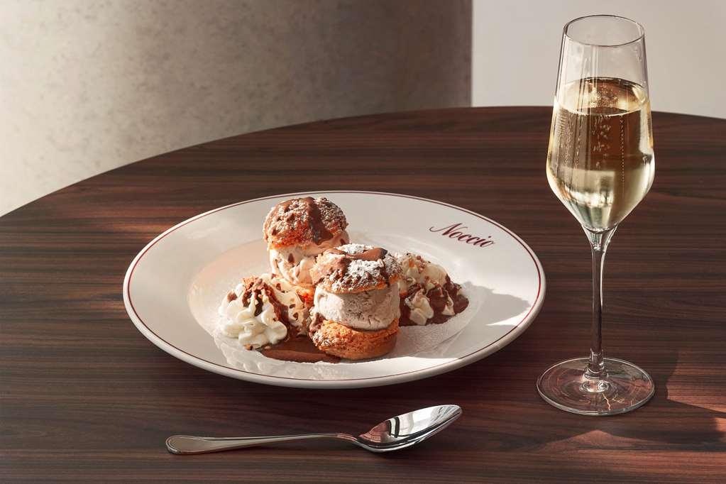 Okko Hotels Paris La Defense Nanterre Restaurant billede